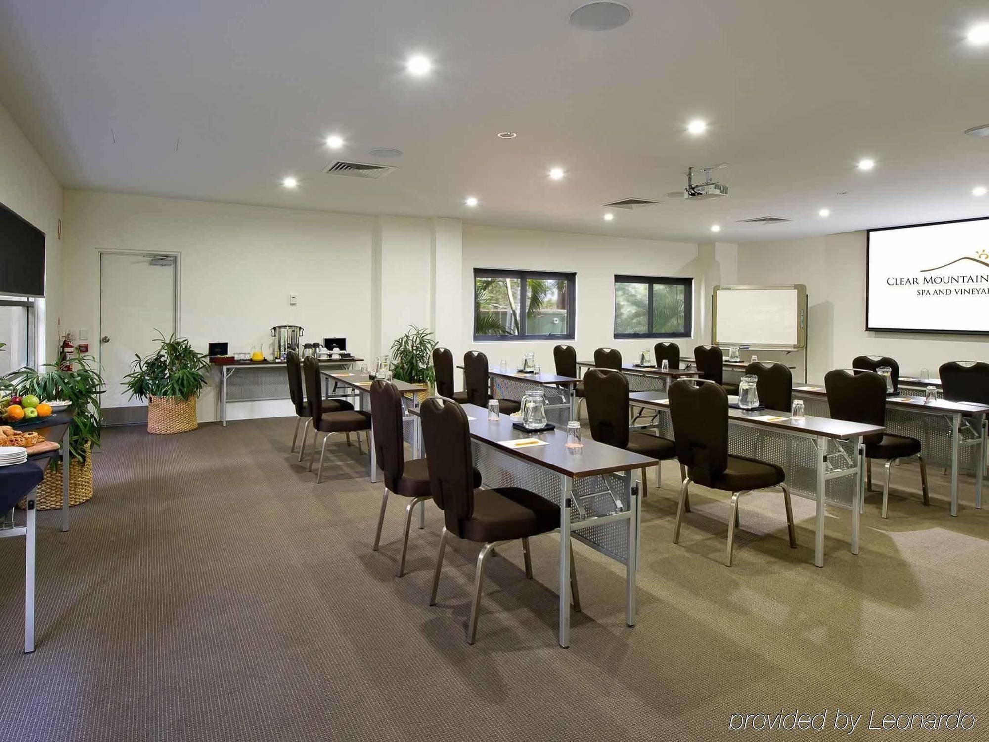 Mercure Clear Mountain Lodge Mount Samson Екстериор снимка